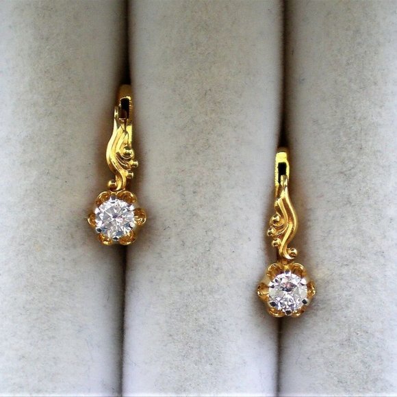 Vintage USSR Solid 14K 583 Yellow Gold Genuine Diamond Buttercup EARRINGS - Picture 4 of 8